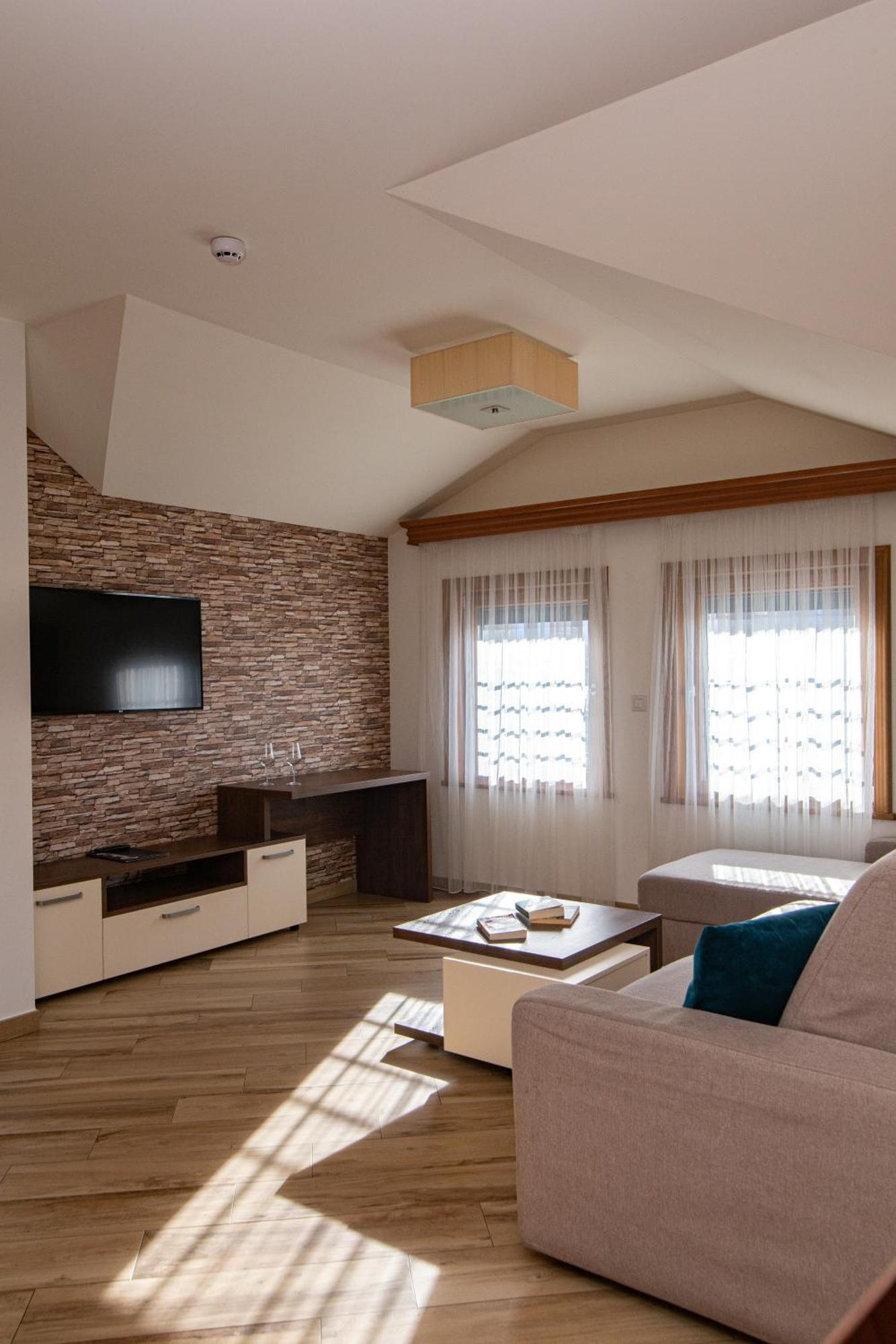 Central Inn Zlatibor Esterno foto