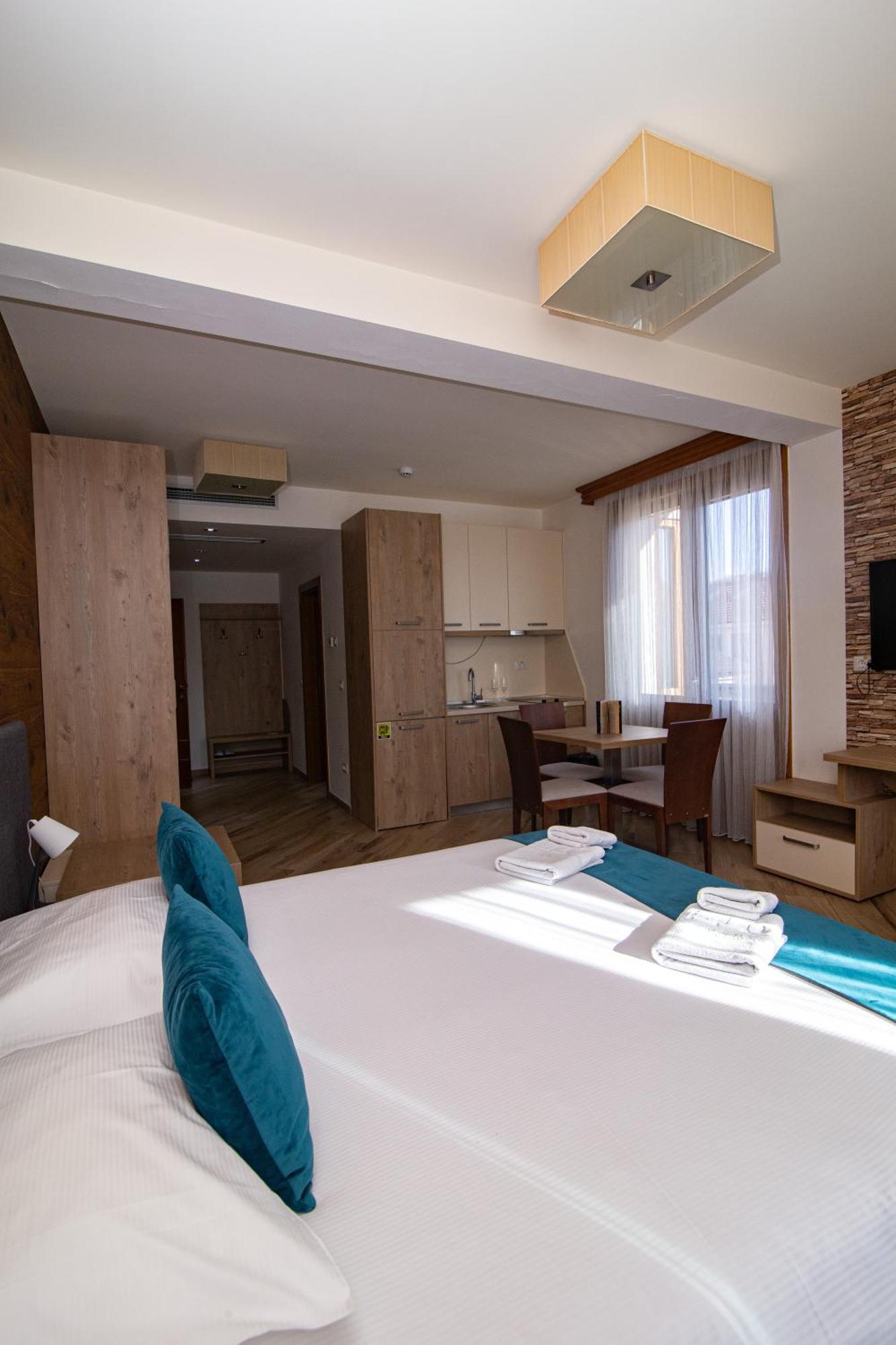 Central Inn Zlatibor Esterno foto